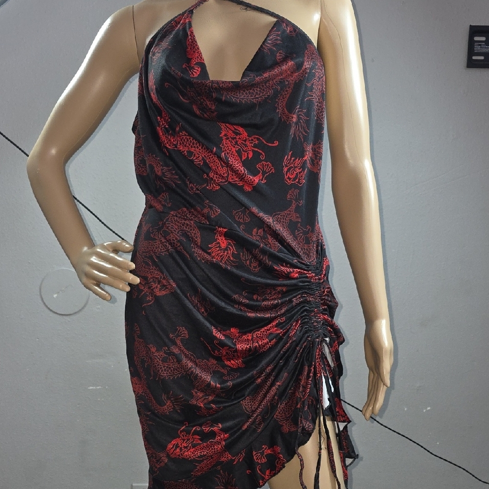 SHEIN Asymmetrical Red and Black Dragon Dress